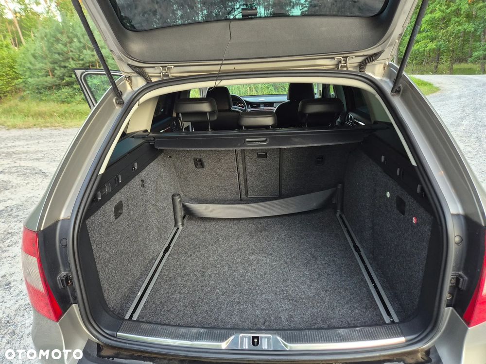 Skoda Superb 1.8 TSI Elegance - 31