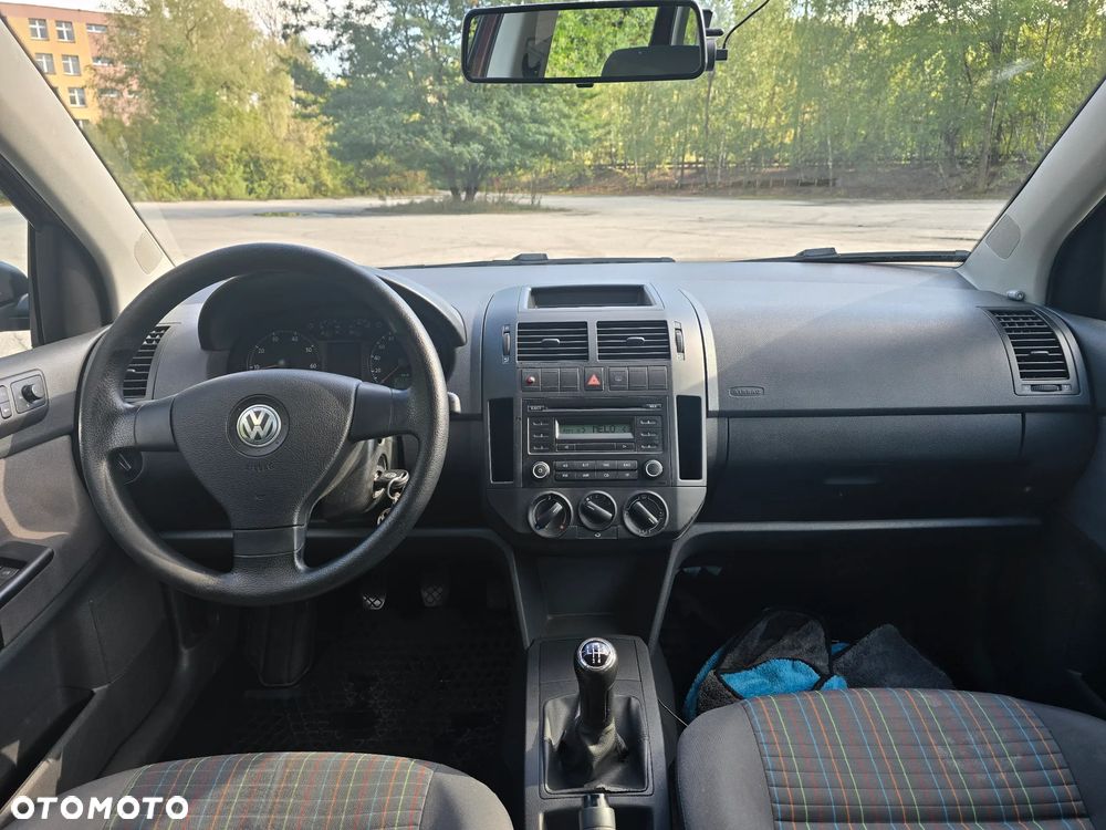 Volkswagen Polo 1.2 12V Trendline - 12