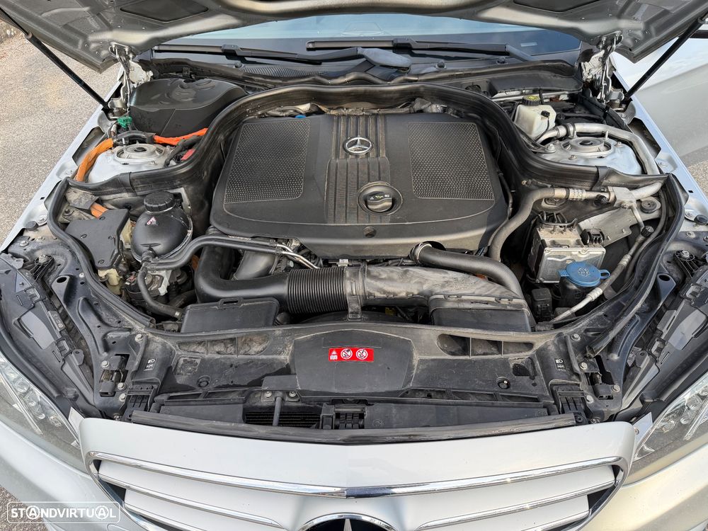 Mercedes-Benz E 300 ver-d-amg-line - 15