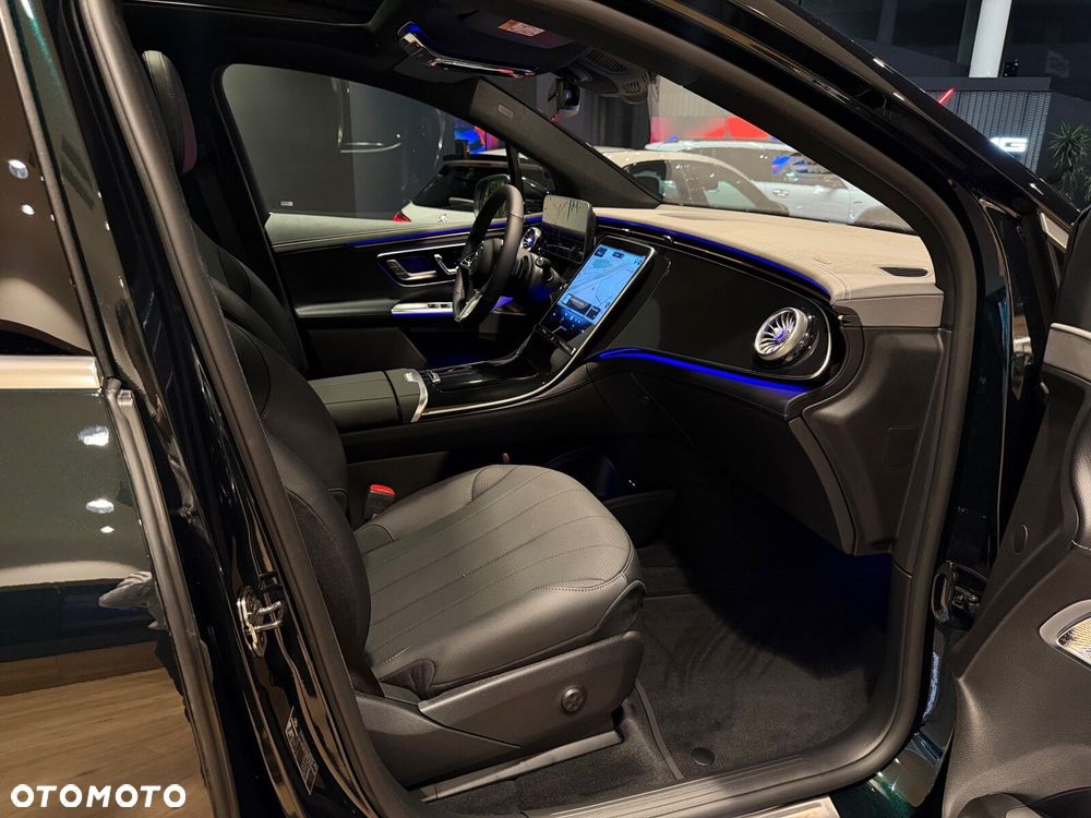 Mercedes-Benz EQE - 9