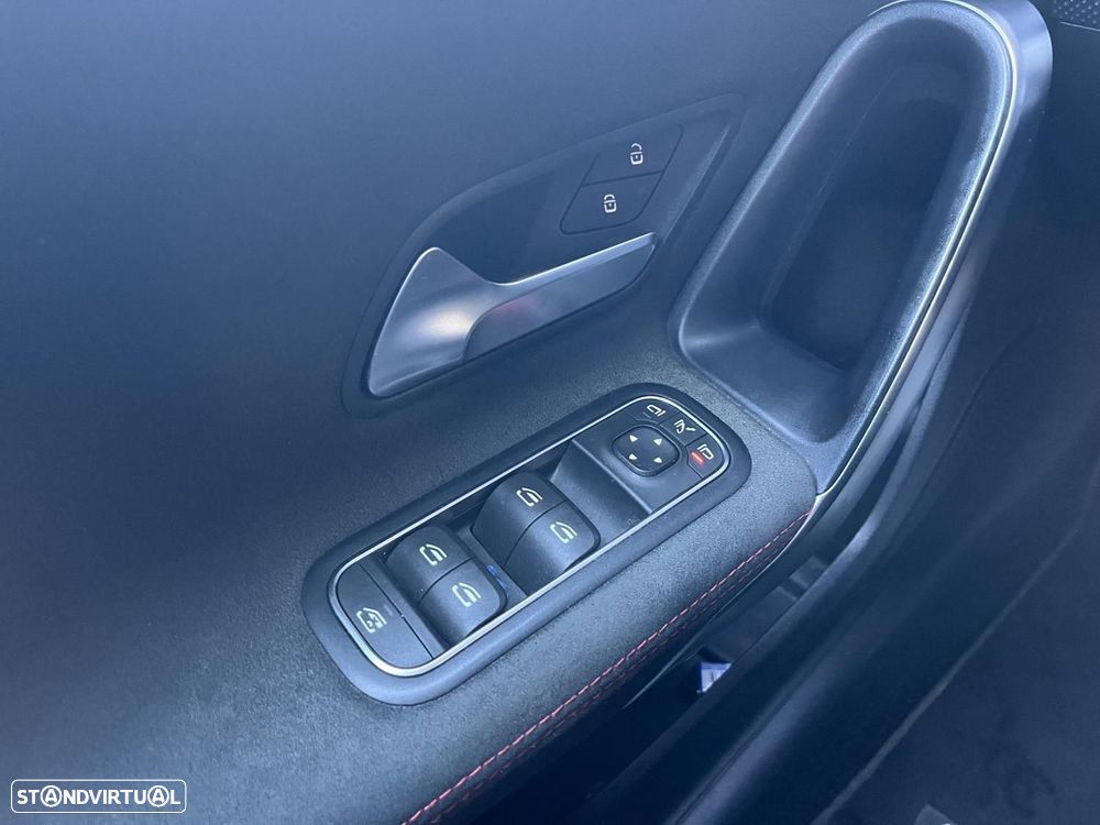 Mercedes-Benz A 180 d AMG Line Aut. - 21