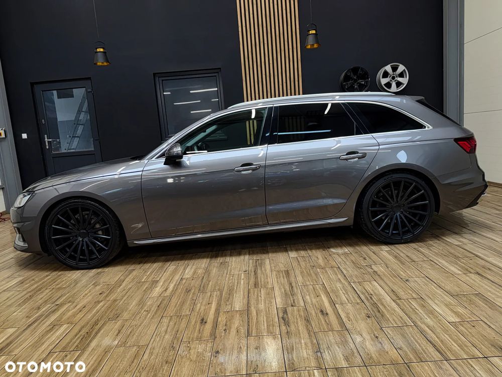 Audi A4 Avant 40 TDI Sport S tronic - 12