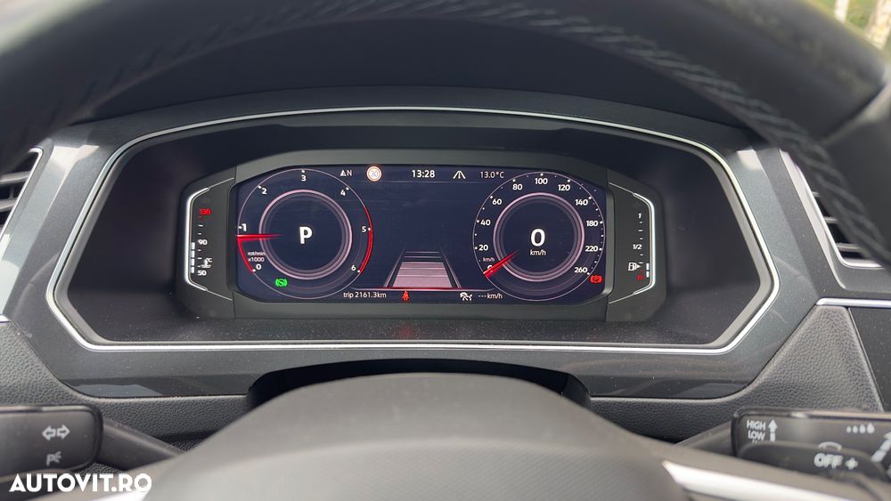 Volkswagen Tiguan 2.0 TDI SCR DSG 4Motion Elegance - 11