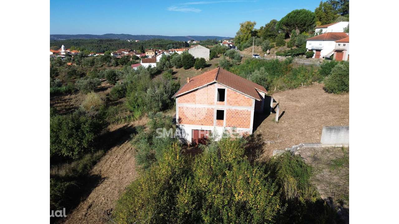 Terreno c/ moradia S. Martinho Cortiça - Grande imagem: 3/9