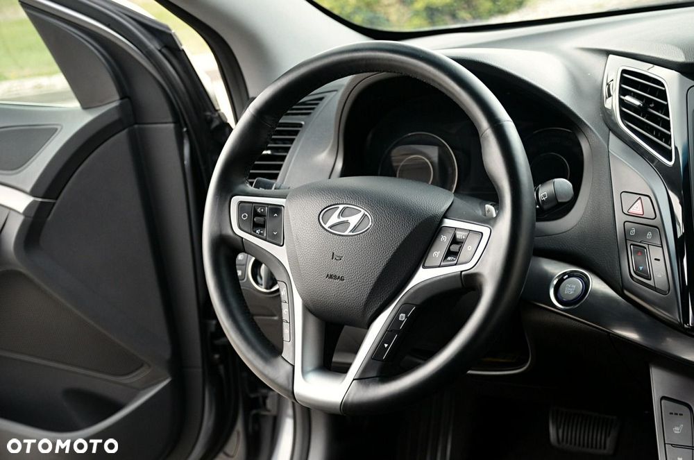 Hyundai i40 - 24
