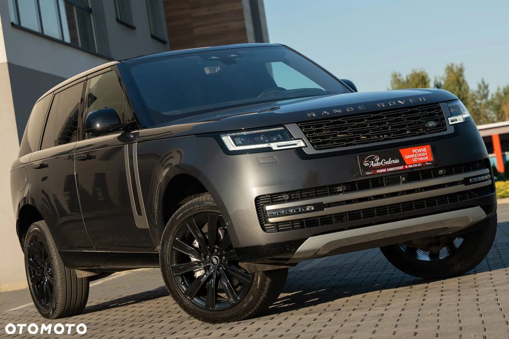 Land Rover Range Rover D300 HSE - 4