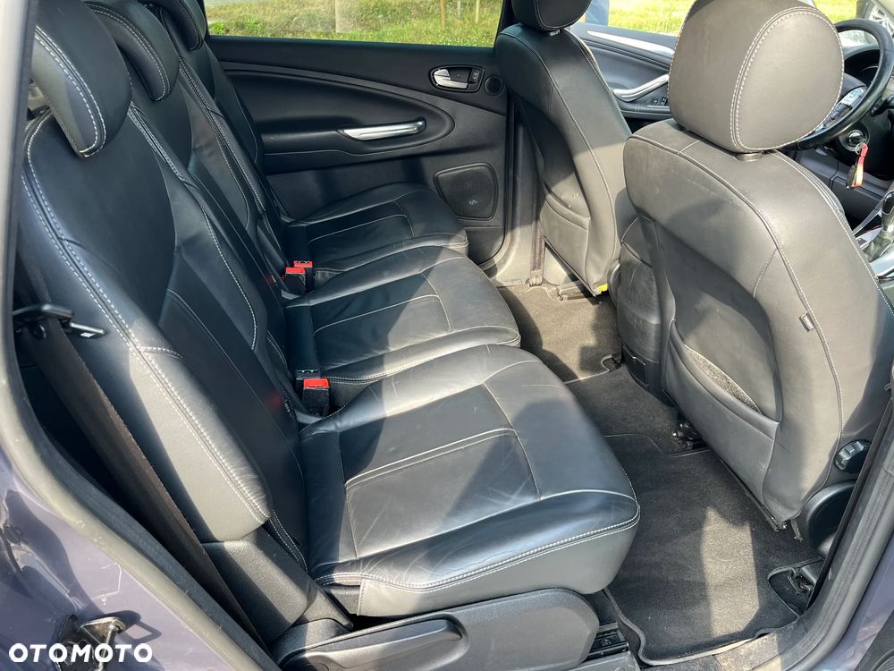 Ford S-Max 2.0 TDCi Titanium - 22