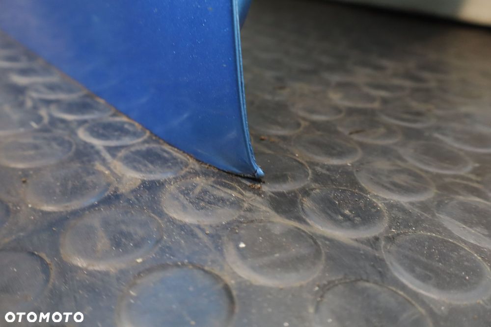 drzwi lewy przód - 6