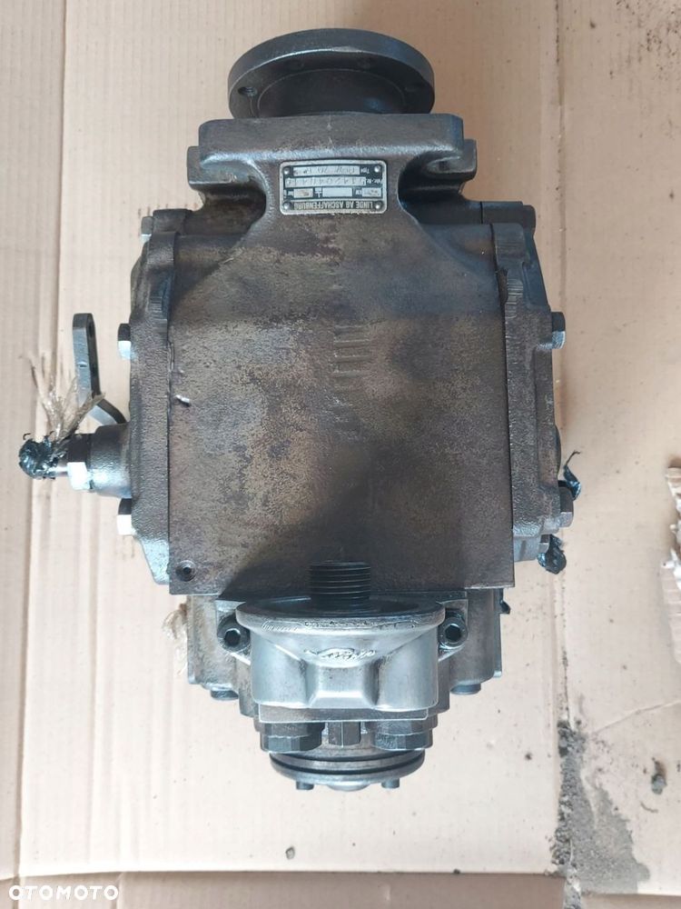 SILNIK HYDRAULICZNY LINDE BPV70R CLAS DOMINATOR 96 - 4