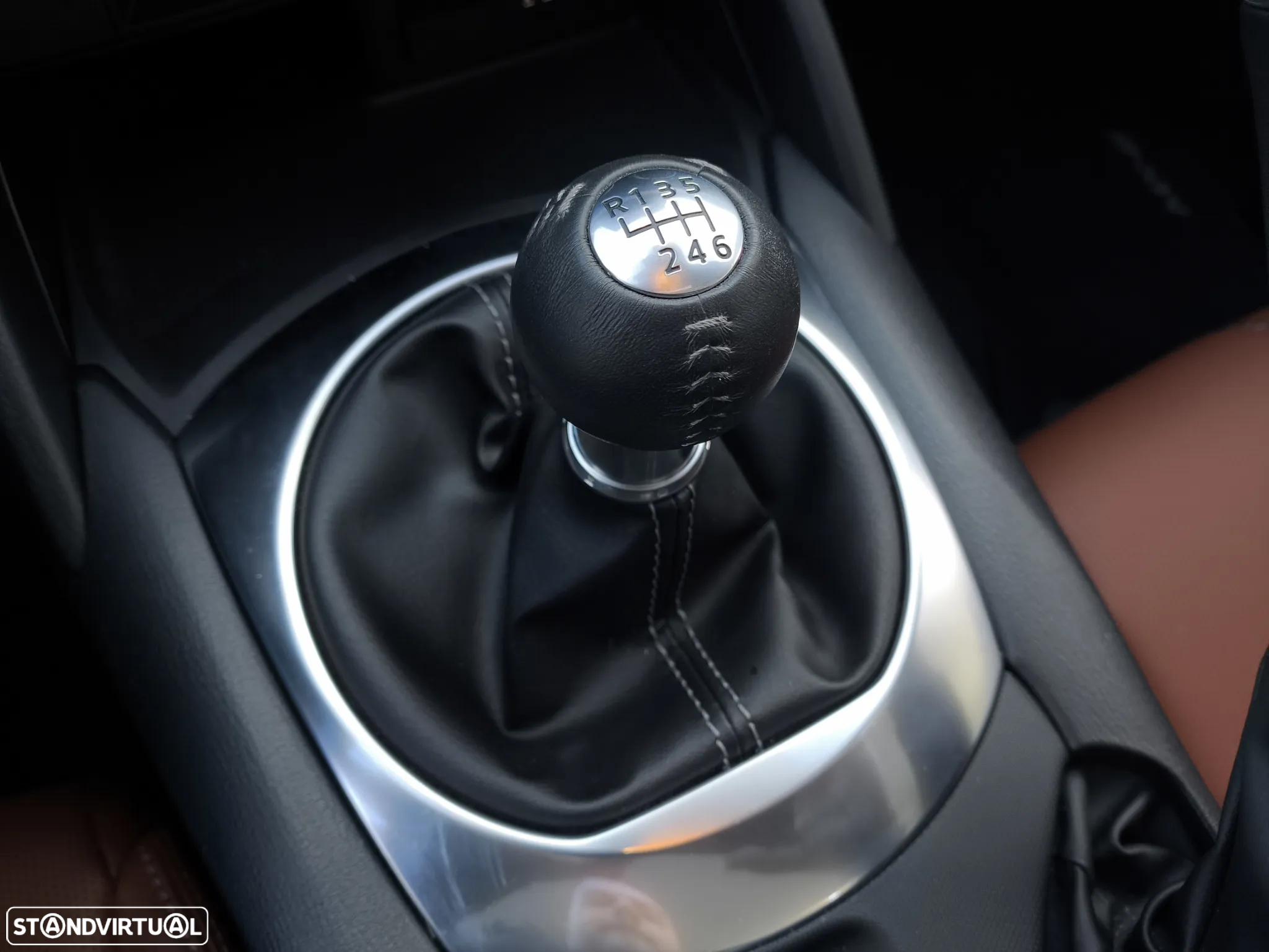 Mazda MX-5 1.5 RF Sky-G Excellence Navi Terracota - 22
