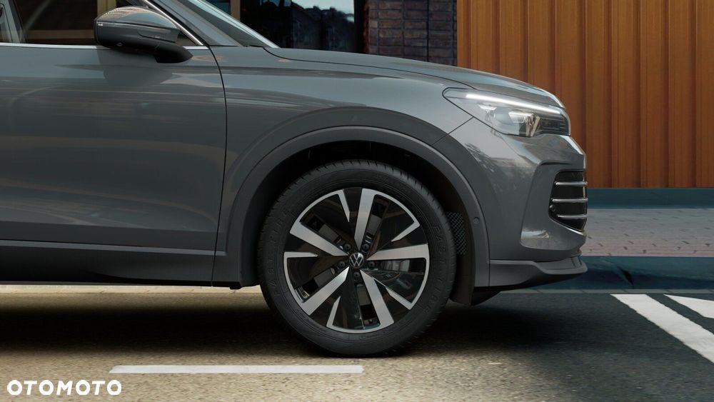 Volkswagen Tiguan - 13