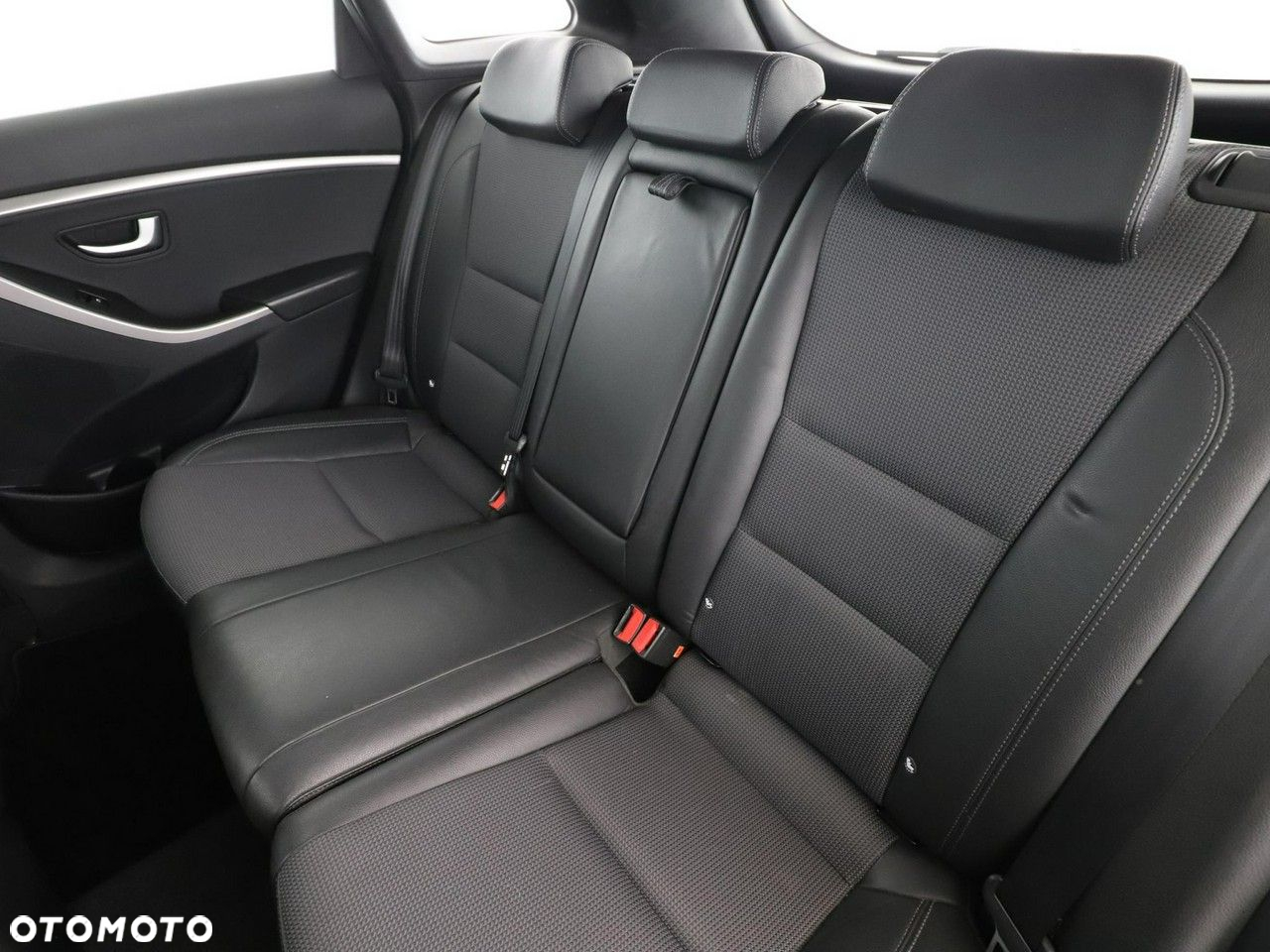 Hyundai i30 1.6 GDI Style - 17