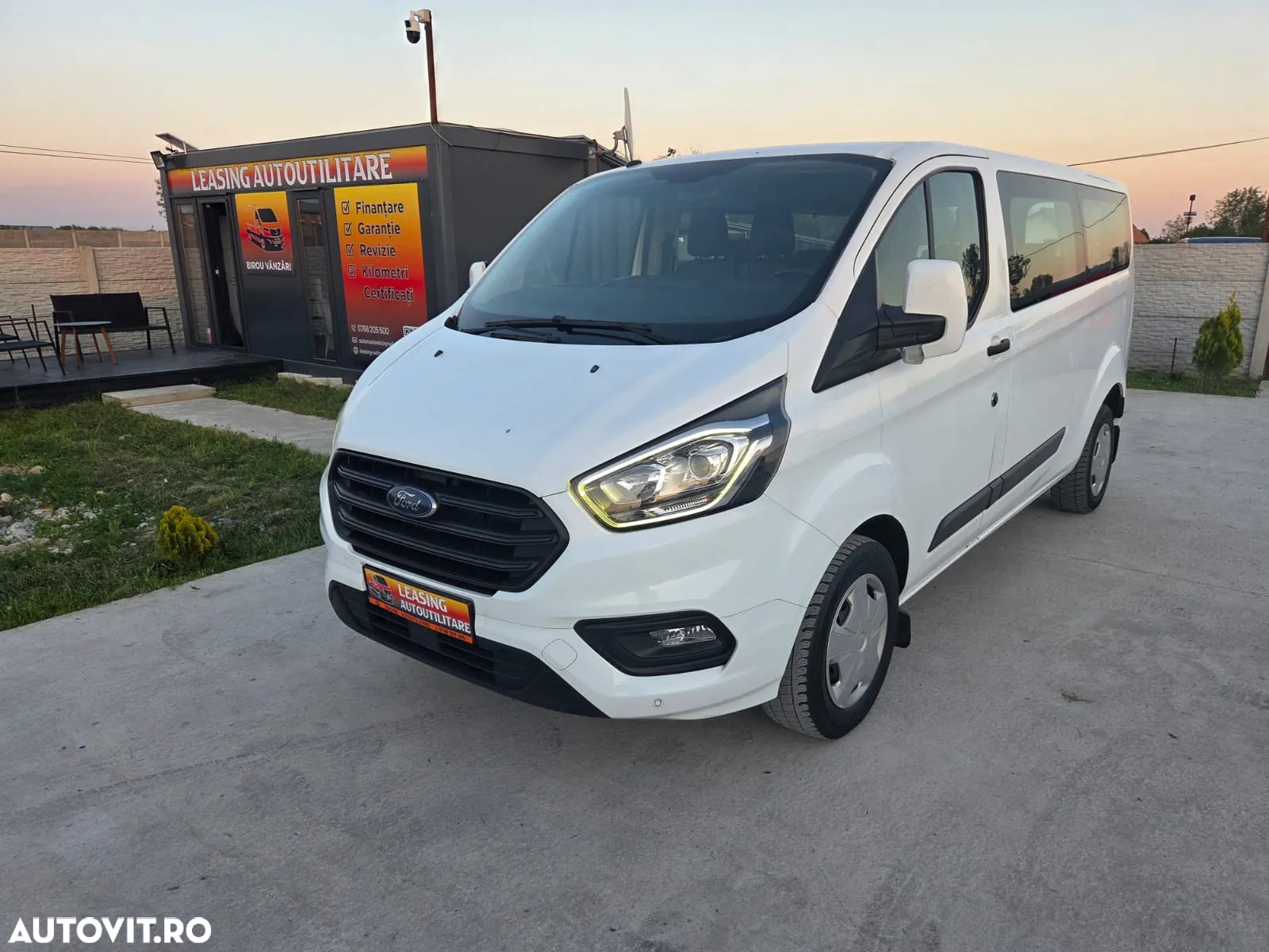 Ford Transit New Custom L2H1 9locuri - 2