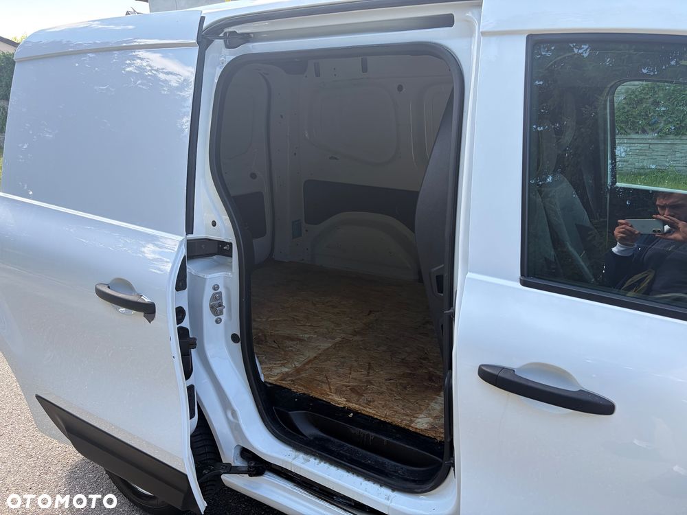 Renault Kangoo - 17