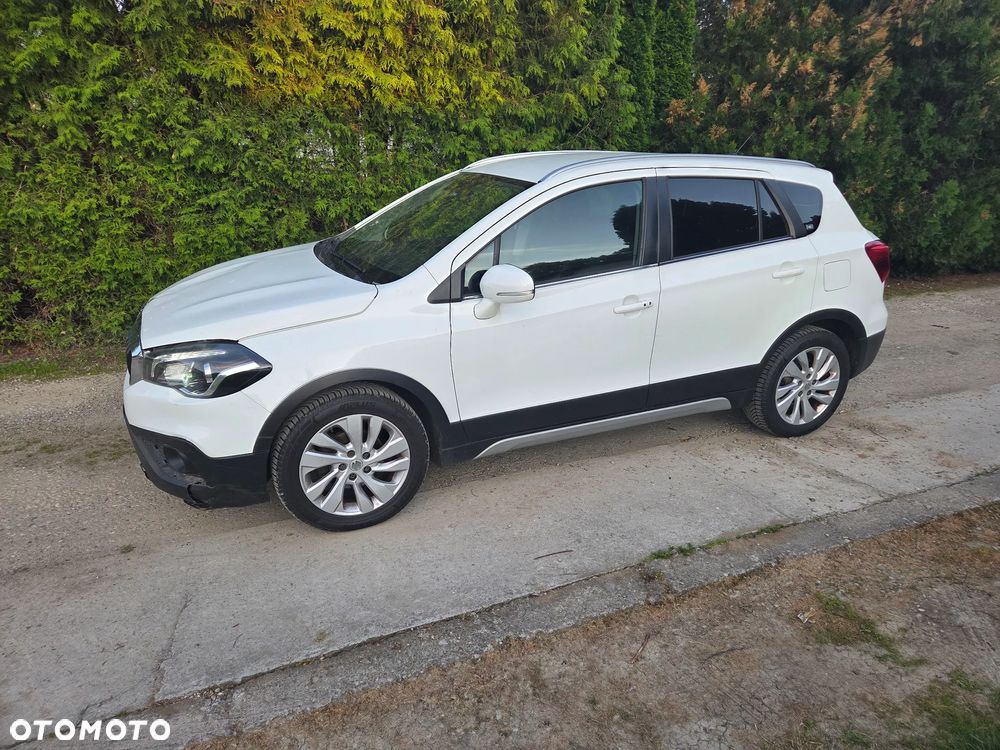 Suzuki SX4 S-Cross 1.4 T Premium 4WD - 4