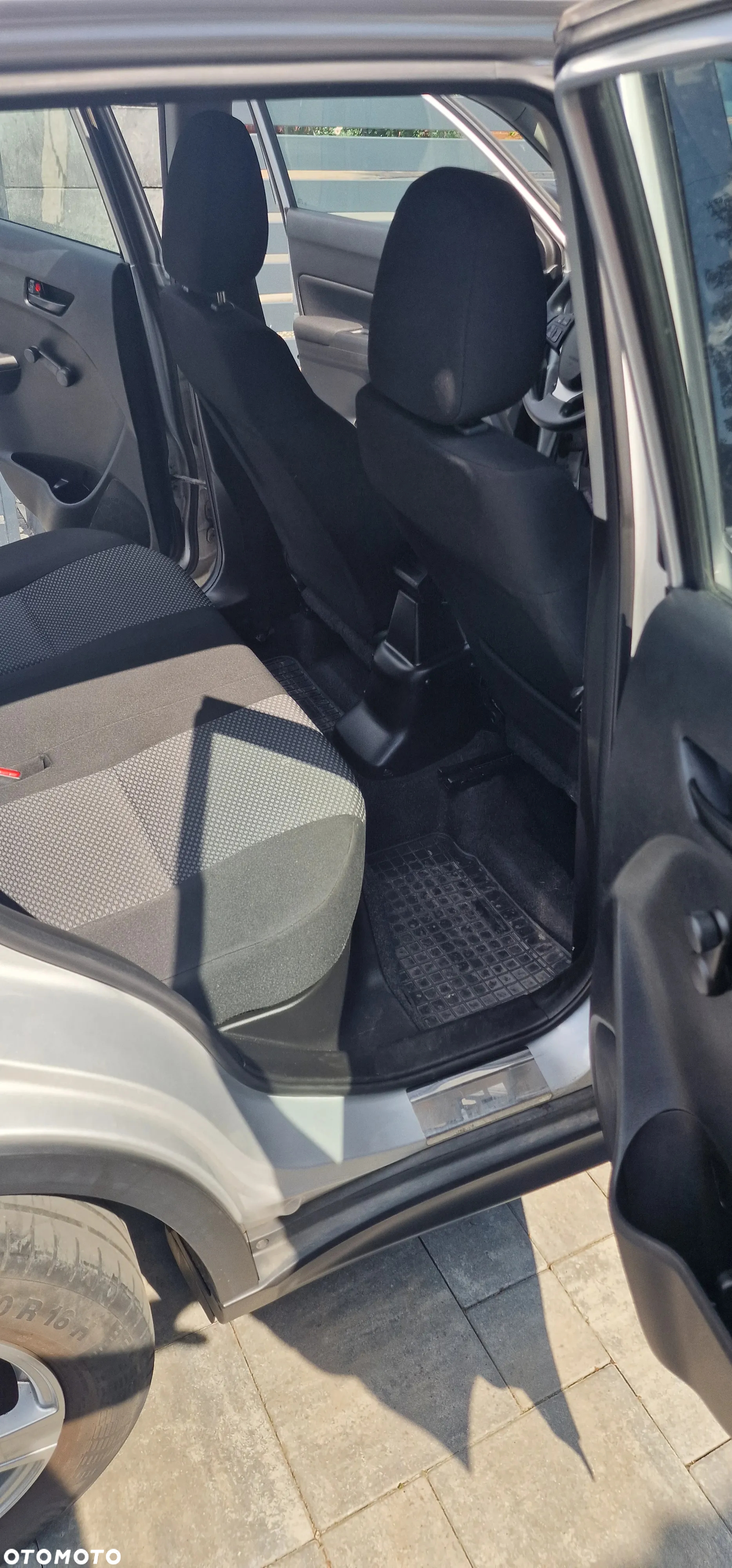 Suzuki Vitara 1.6 Comfort 4WD - 8