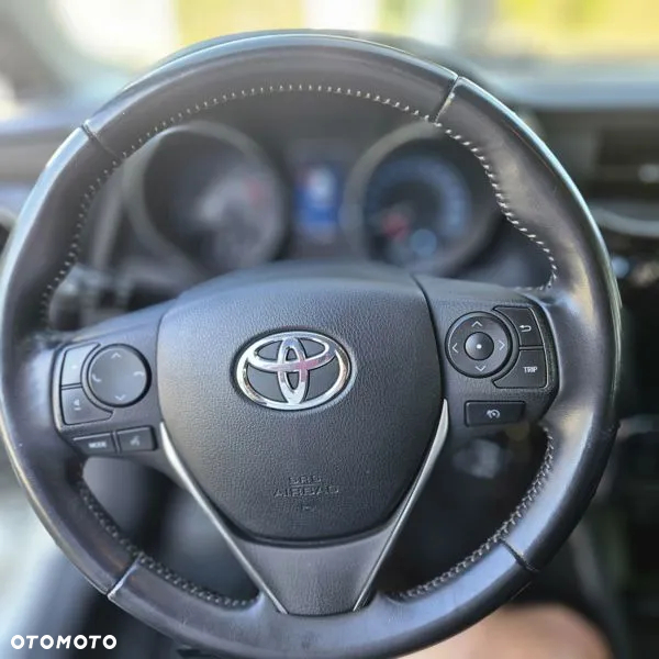 Toyota Auris 1.2 T GPF Premium - 15
