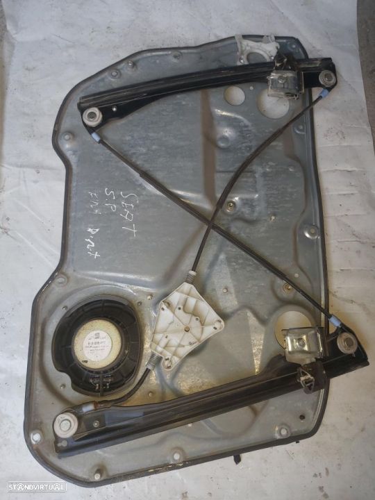 Elevador manual frente direita Seat Ibiza 5p - 1