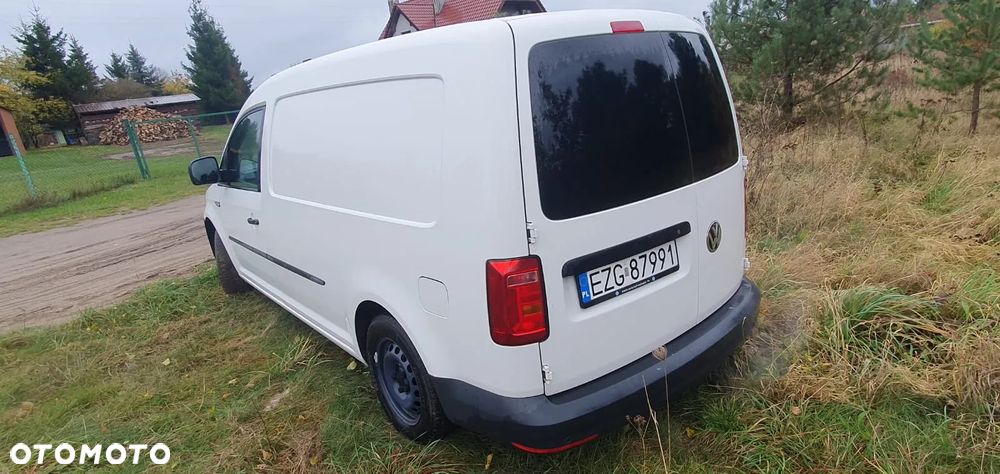 Volkswagen Caddy Maxi - 3