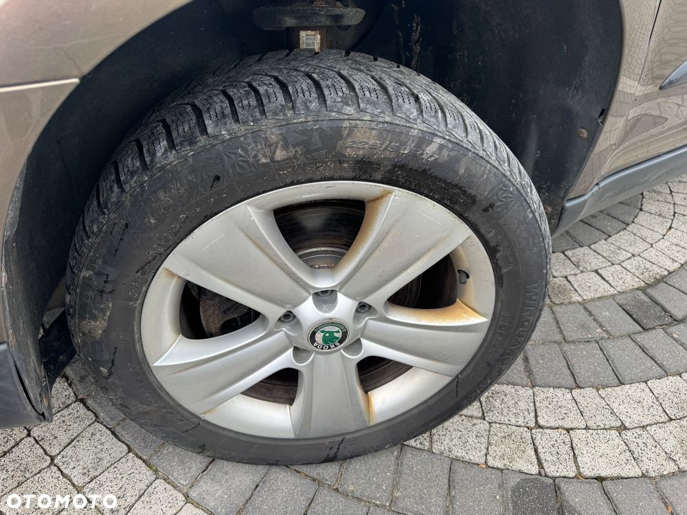 Skoda Yeti 2.0 TDI 4x4 Elegance PLUS EDITION - 16