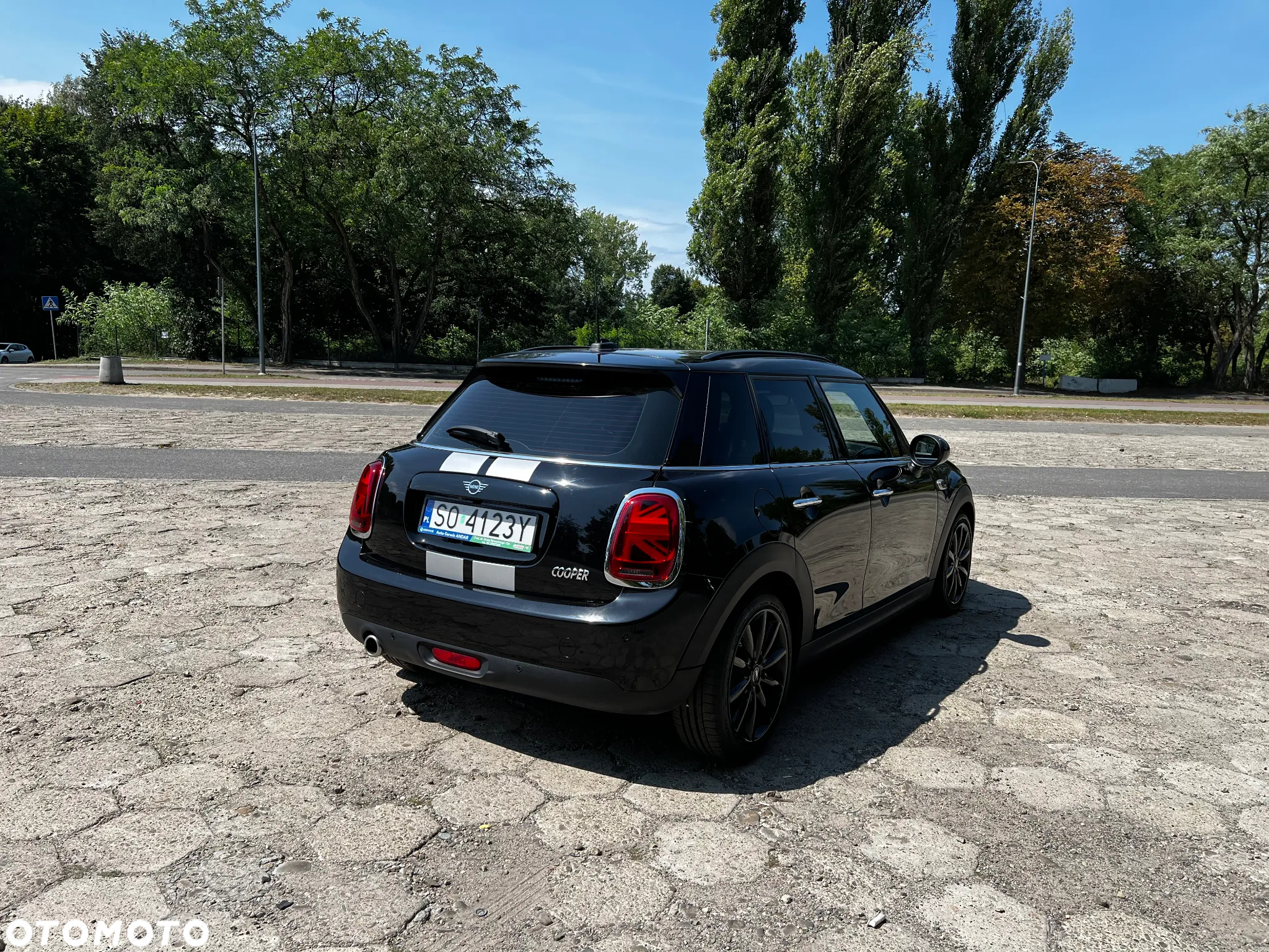 MINI Cooper - 8