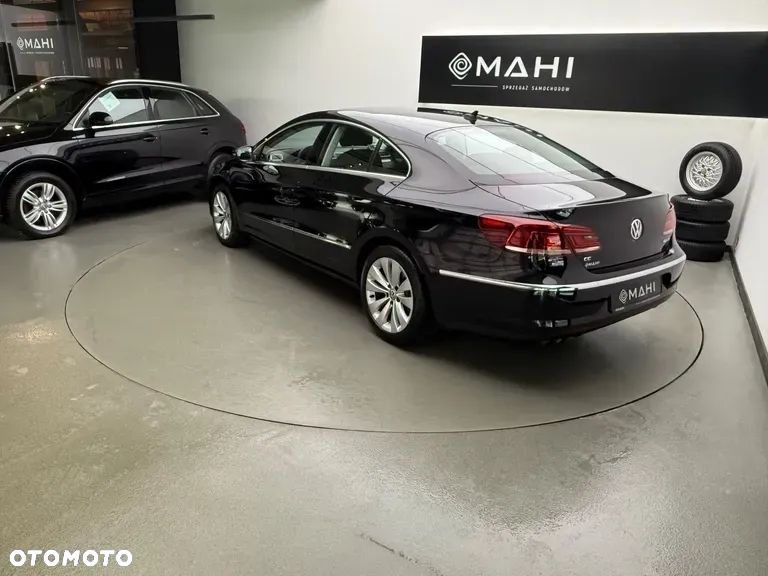Volkswagen CC 2.0 TDI BlueMotion Technology - 9