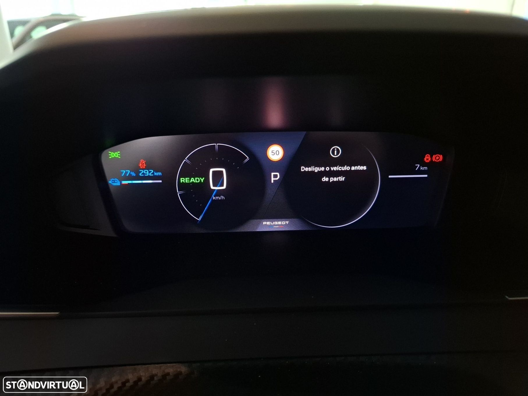 Peugeot e-2008 54 kWh Allure - 14