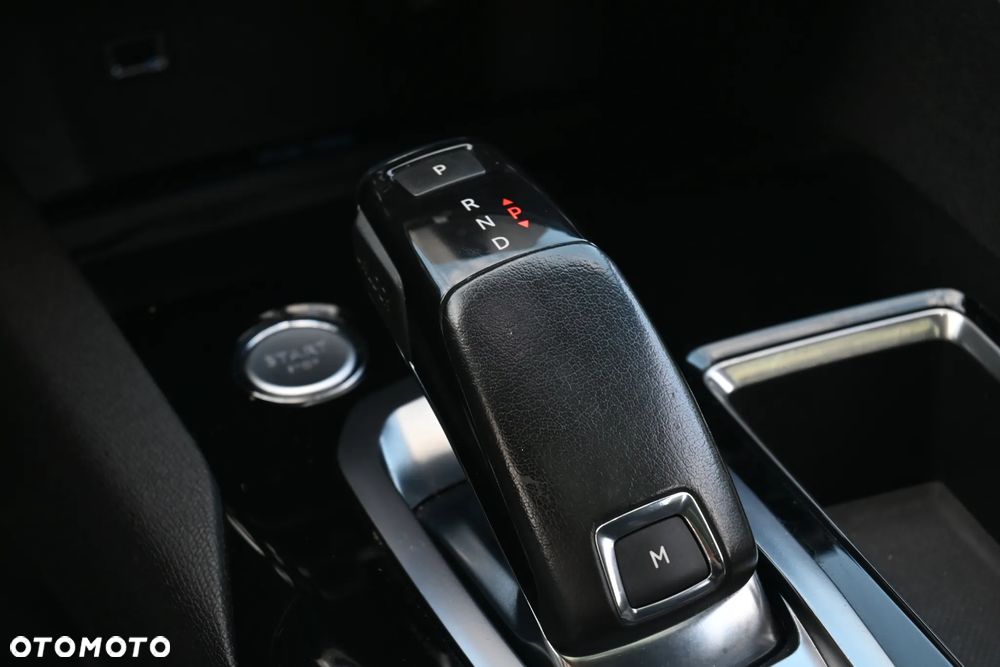 Peugeot 3008 BlueHDi 180 Stop & Start EAT6 GT - 29