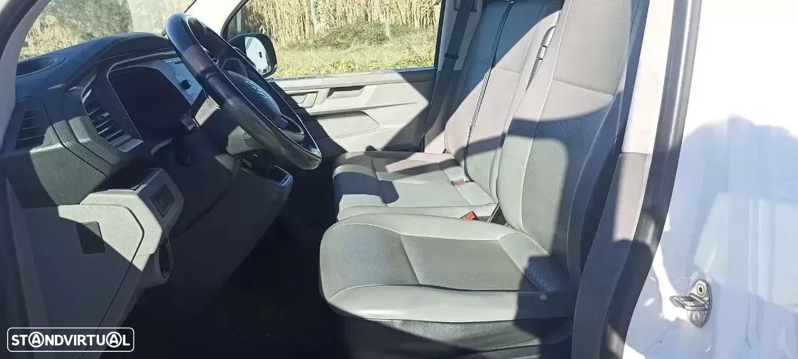 VW TRANSPORTER 2.0 TDI BUSINESS AC - 12