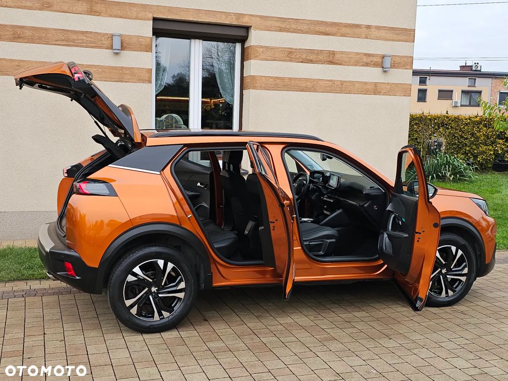 Peugeot 2008 1.5 BlueHDi Allure Pack S&S EAT8 - 19