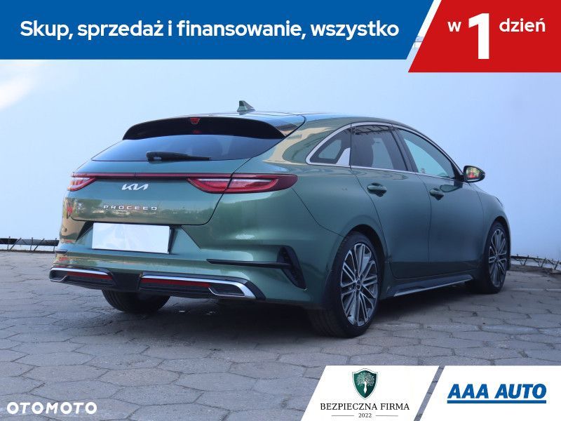 Kia ProCeed - 7