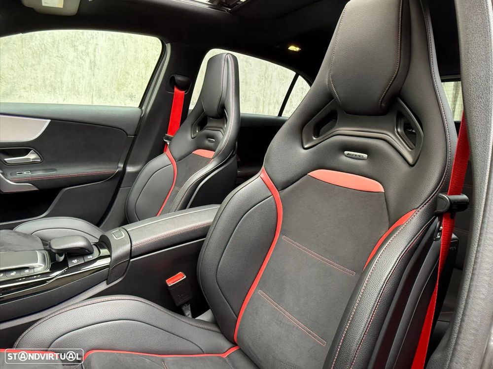 Mercedes-Benz A 35 AMG 4Matic Speedshift DCT 7G Edition 1 - 11