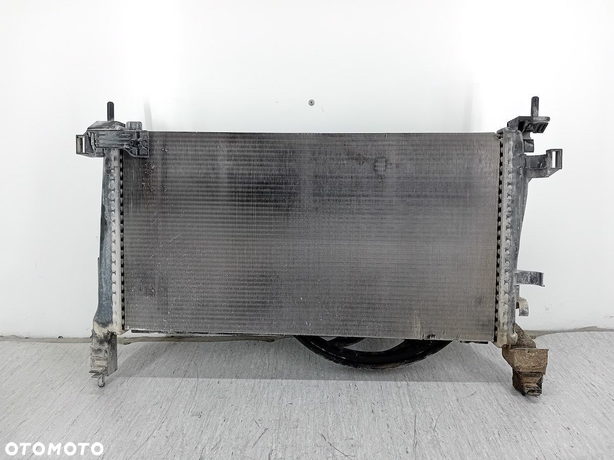 CHŁODNICA WODY Z WENTYLATOREM FIAT FIORINO IV 51.854.570 1.3 JTD - 1