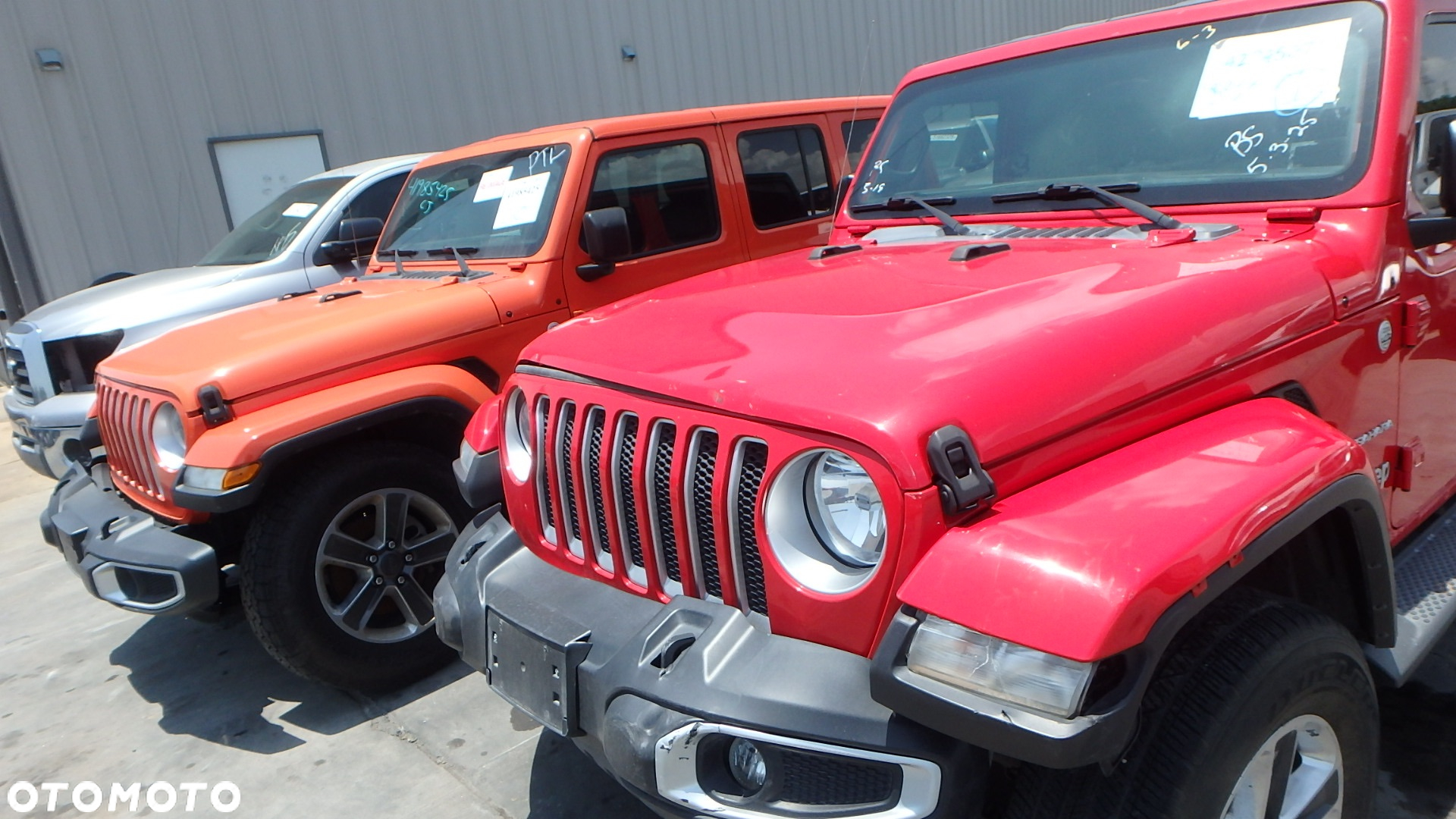 Jeep Wrangler Unlimited GME 2.0 Turbo Sahara - 13
