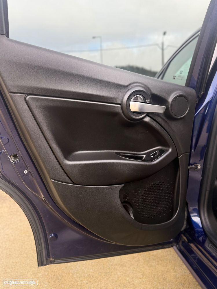 Fiat 500X 1.0 FireFly Yacht Club Capri - 17