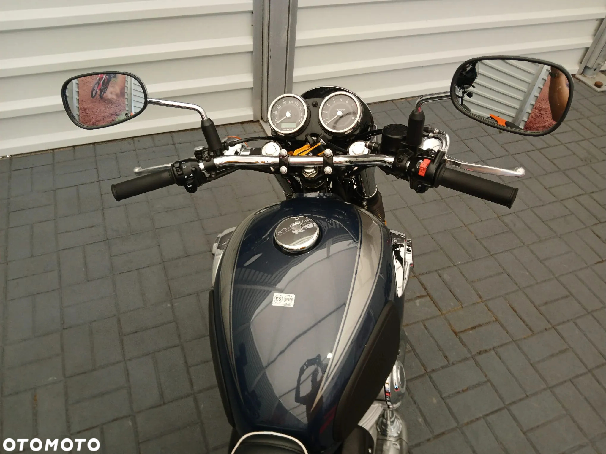 Kawasaki Inny - 10