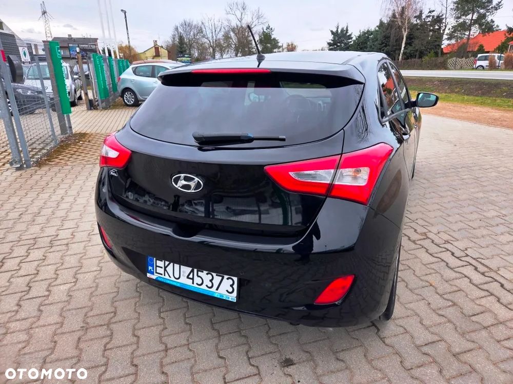 Hyundai i30 1.6 GDI Comfort - 9
