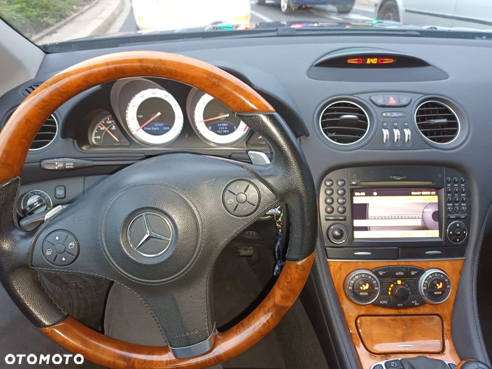 Mercedes-Benz SL 500 - 6