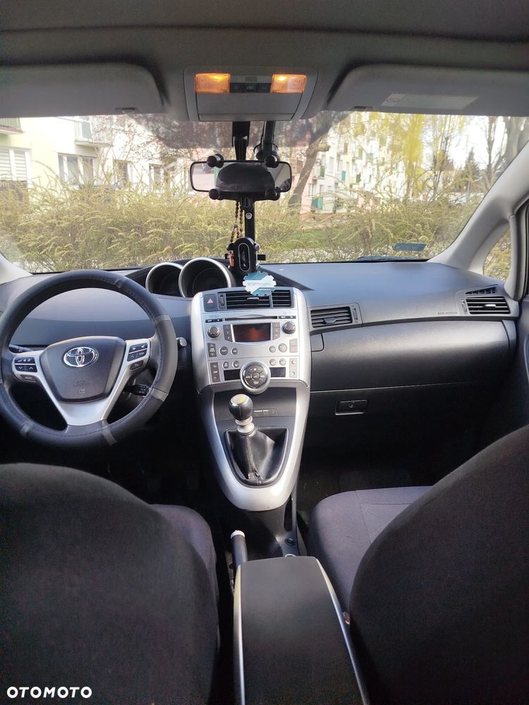 Toyota Verso 2.0 D-4D Luna - 7