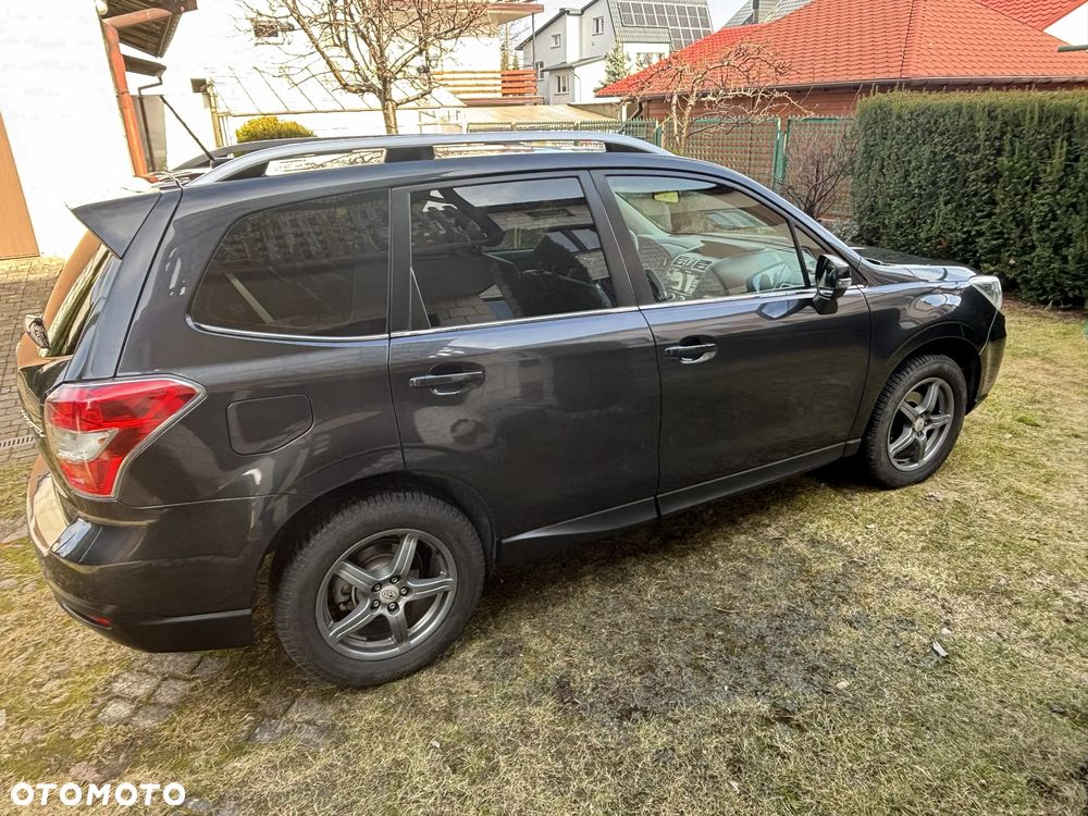 Subaru Forester 2.0X Lineartronic Exclusive - 2