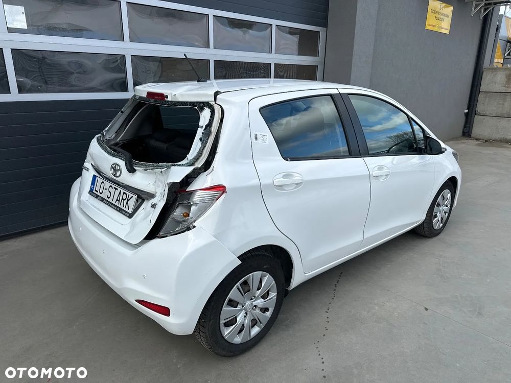 Toyota Yaris 1.33 Prestige - 3