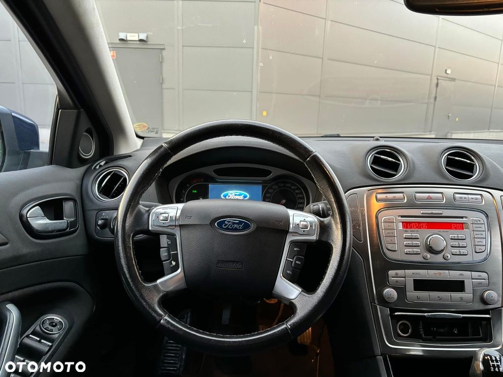 Ford Mondeo 2.0 Titanium - 14