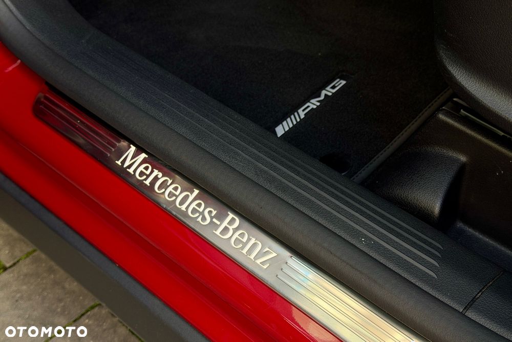 Mercedes-Benz GLA 200 AMG Line - 32