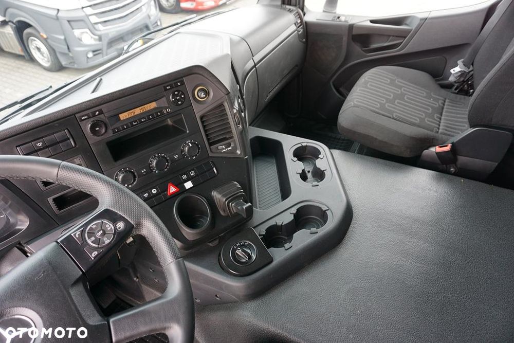 Mercedes-Benz / AROCS / 4145 / E 6 / WYWROTKA / 8 X 8 - 9