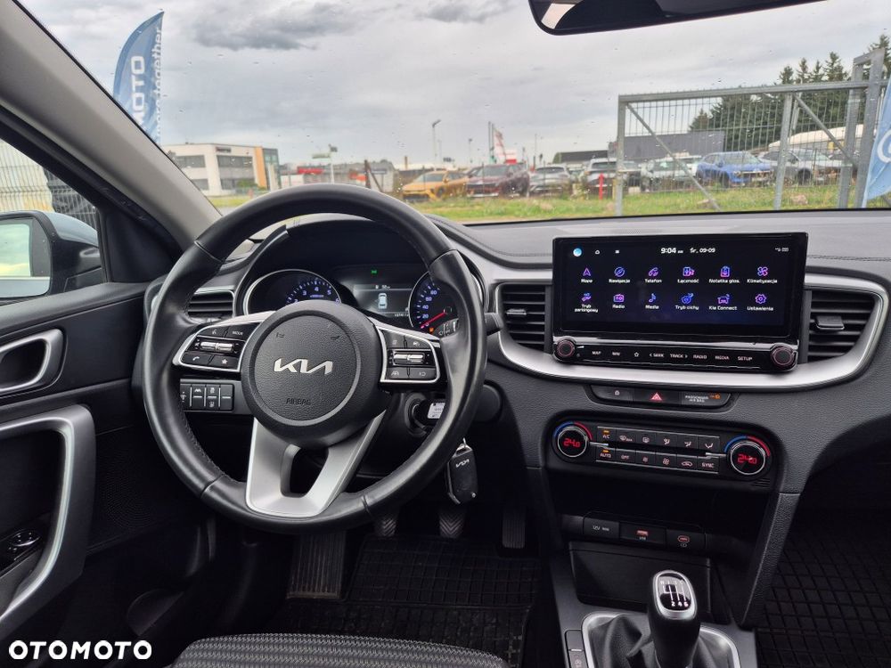 Kia Ceed 1.5 T-GDI M - 13