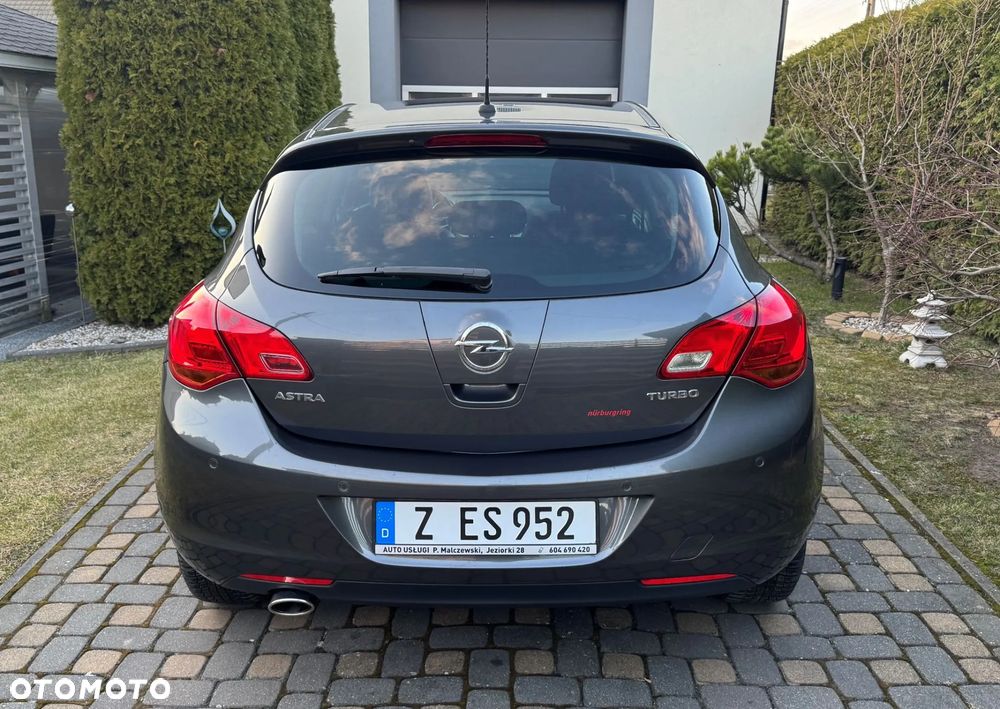 Opel Astra 1.4 Turbo 150 Jahre - 5