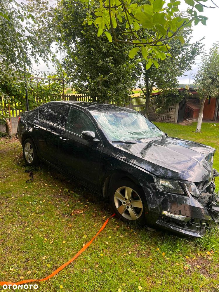 Skoda Octavia - 1