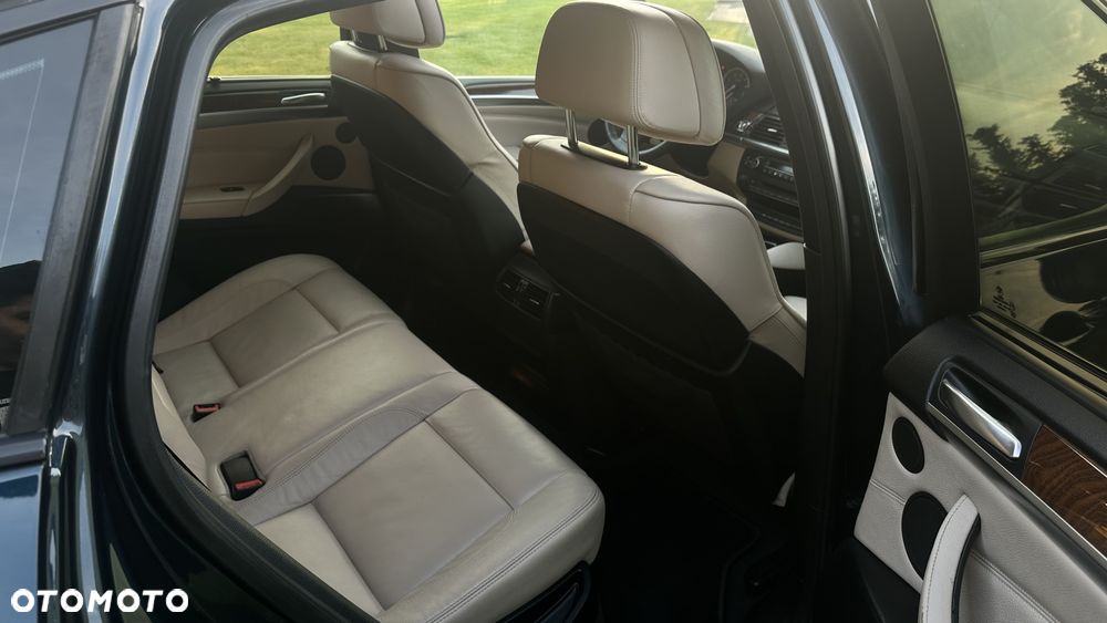 BMW X6 - 14