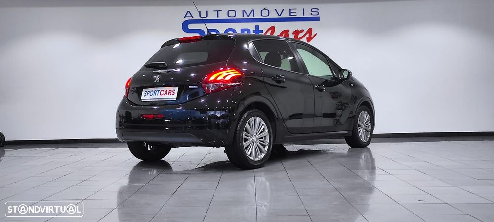 Peugeot 208 1.6 BlueHDi Style - 12