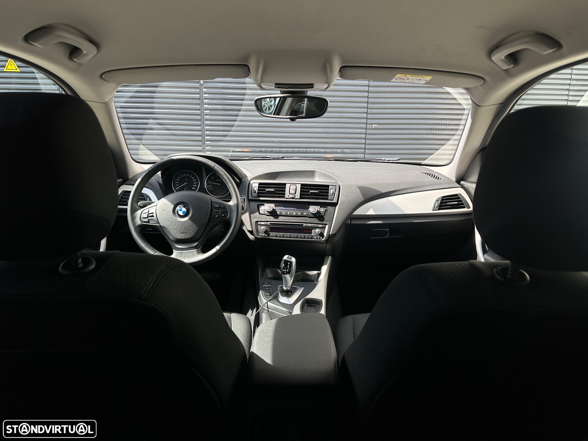 BMW 116 i Aut. Urban Line - 18